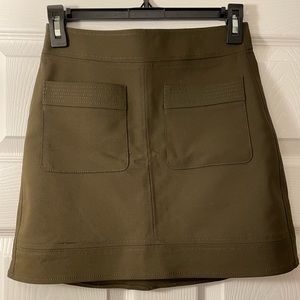 EXPRESS Olive Green Pocket Mini Skirt, Size 00